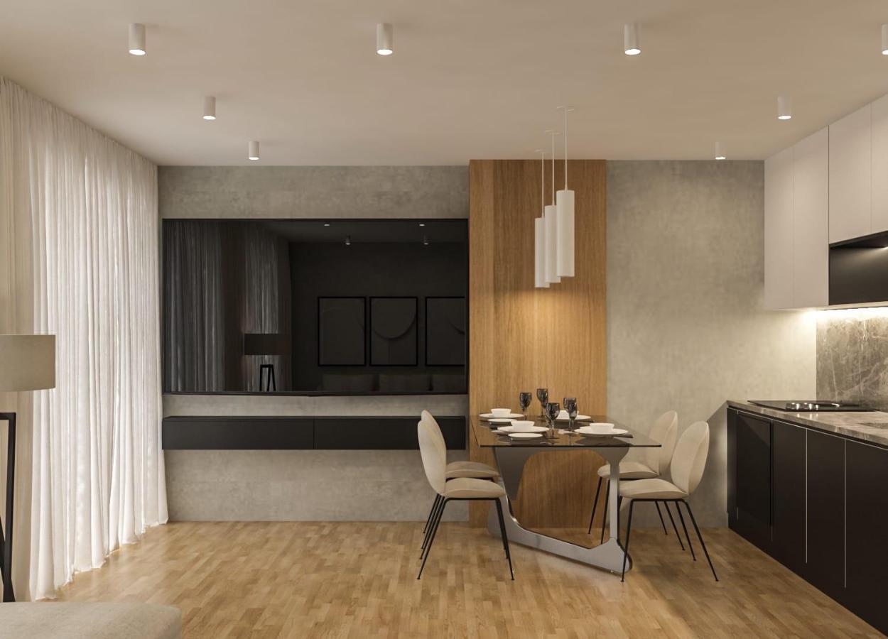 Apartment Square Center
