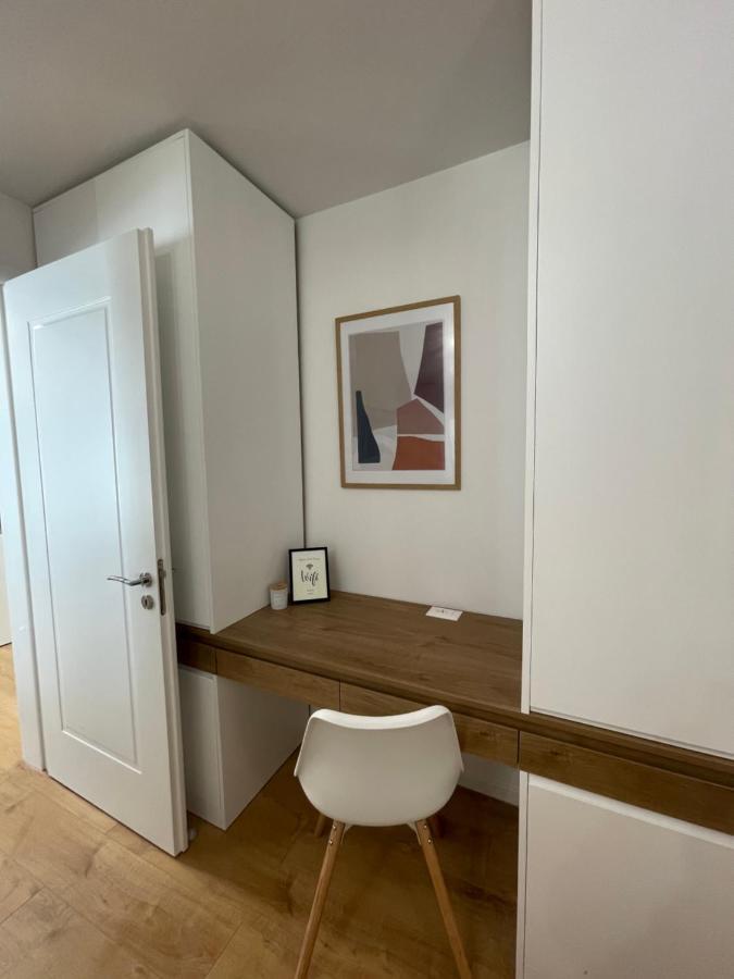 Square Center Apartment